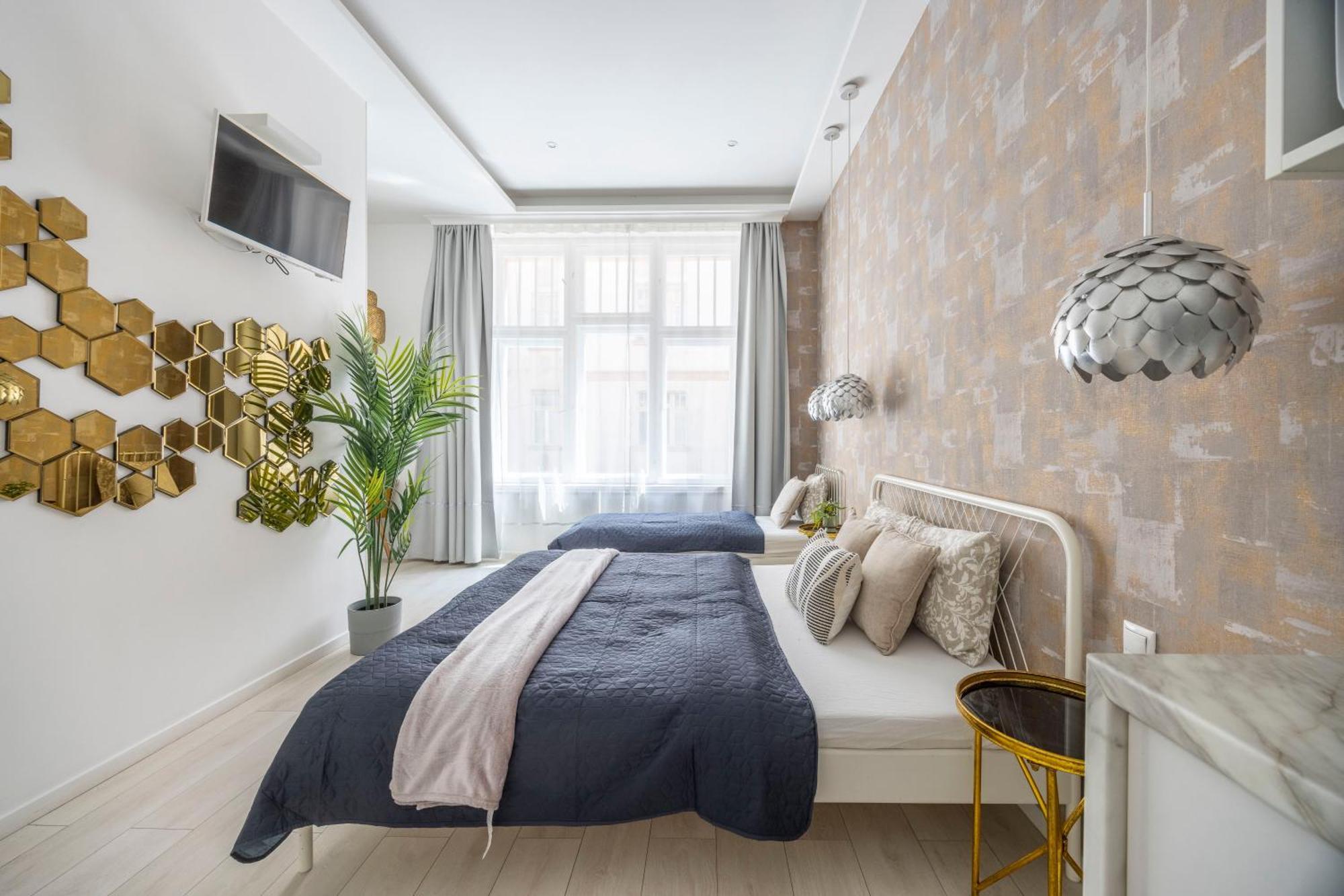 Exclusive Private Residence In The Center Of Bp W 4Bedrms, 4 Bathrms Budapest Exteriör bild