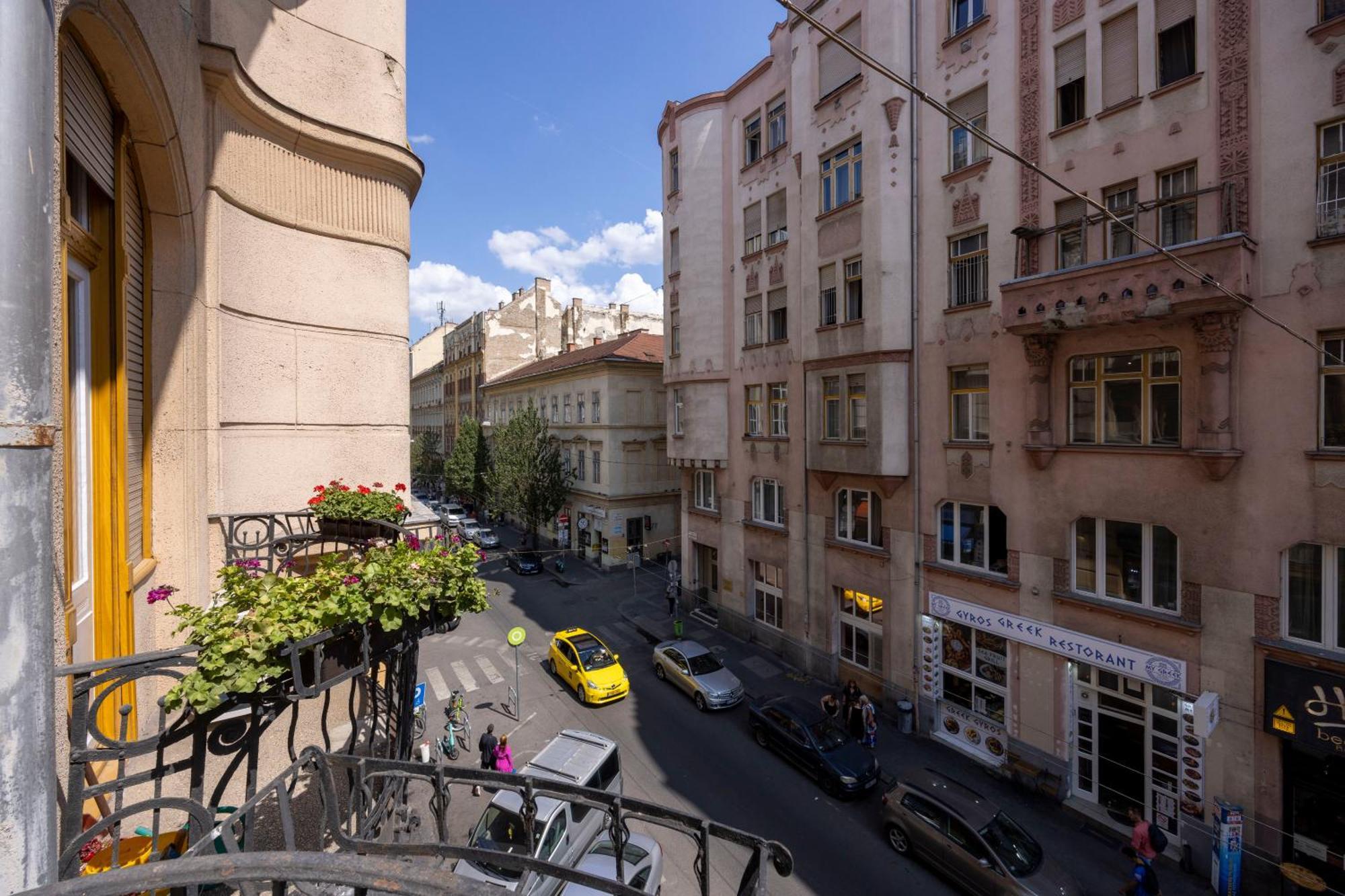Exclusive Private Residence In The Center Of Bp W 4Bedrms, 4 Bathrms Budapest Exteriör bild